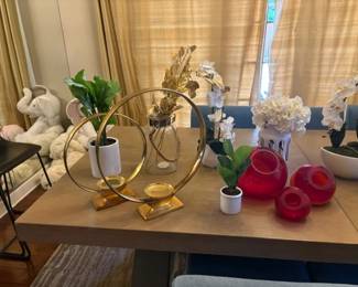 INDOOR DECOR