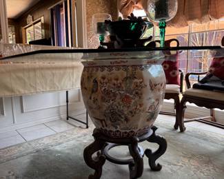 Fishbowl with glass top and stand