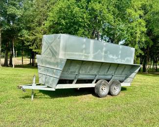 Cattle Feeder