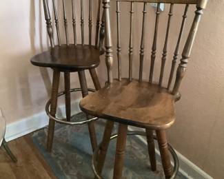 Pair swivel