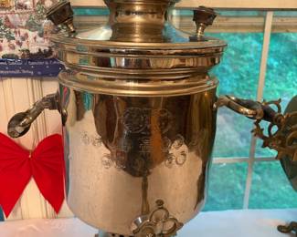 Tsarist (1872)Russian samovar