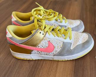 Nike Dunks