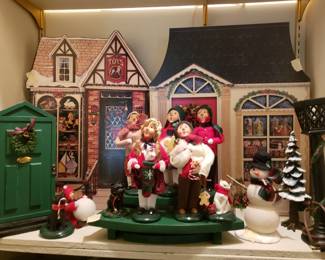 BYERS CHOICE CAROLERS HUGE SELECTION!