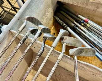 Selection of chipper clubs