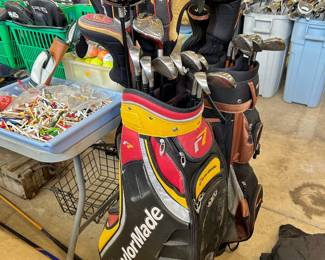 TaylorMade r7 full club set w/ bag, plus extra clubs
