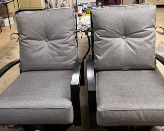 Swivel patio chairs