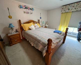 Queen bed
