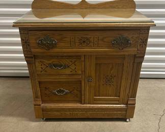 Lot #228 Antique Victorian Eastlake Oak Washstand Commode 3-Drawer Cabinet Glass Top 1880s