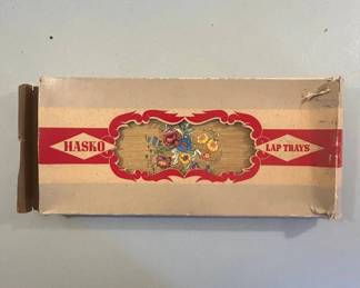 Lot #187 Hasko Lap Trays Set 4 Vintage Wood Grain Floral Decal TV Snack Trays 1950s Box
