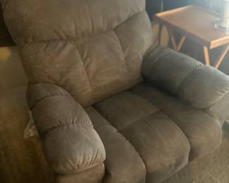Lazy boy gray chair
