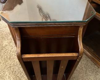 Table with magazine holder