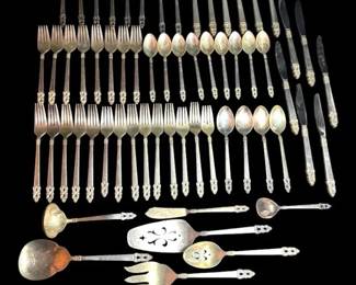 King Frederick 1847 Rogers Bros. Utensil Set
