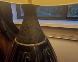 Pottery lamp
