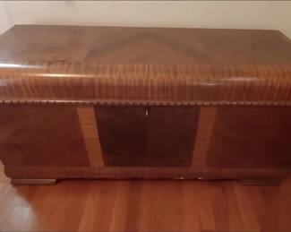 Lane art deco cedar chest