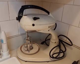 Vintage stand mixer