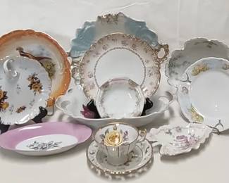 Miscellaneous lot of beautiful single china dishes