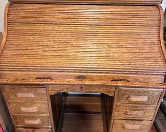 Tiger Stripe Oak Roll Top Desk from New Concord, KY High School