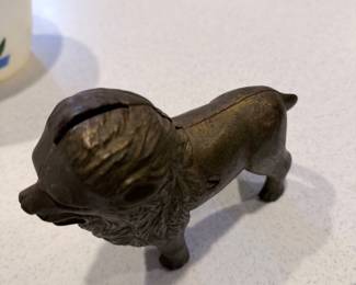 VTG Brass Lion Bank