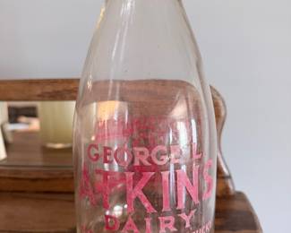 George Atkin Dairy Milk Bottke