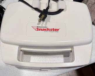 Like New Snackster