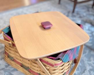 LGE. Longaberger Basket with Wood Lid
