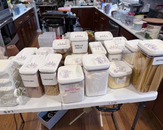 Storage Containers 