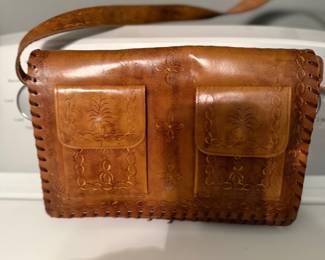 VTG Handmade Leather Purse from Honduras