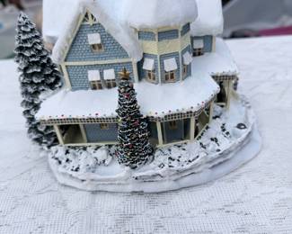 Hawthorne Village Bed and Breakfast 