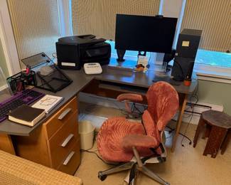 Desk, Office Supplies