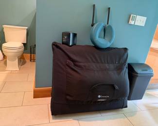 Massage table
