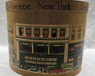 Dobbs Hatbox W/ 5 Hats