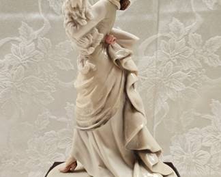 Capodimonte Lady Sculpture