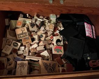 Rubber Stamp Collection - Lot of leather wallets
