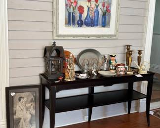 wonderful black w/gold trim sofa table/buffet