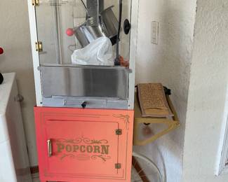 Large popcorn machine- great for party's and get together