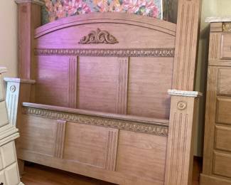 Full size bed