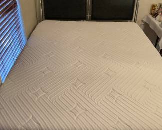 Queen bed