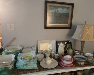 Lenox & vintage Pyrex, 