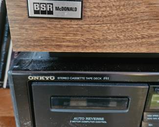 Onkyo R1 taoe deck, Amplifier BSR turntable, Insigna CD player
