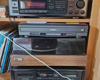 Onkyo R1 taoe deck, Amplifier BSR turntable, Insigna CD player