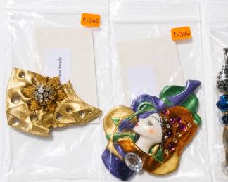 Gold-tone Fish w/ clear beads & Multi-color w/ face