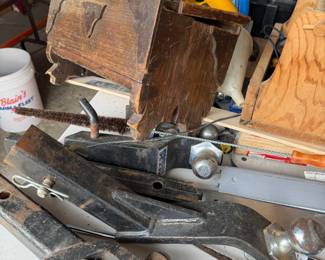 Trailer Hitches/Tools