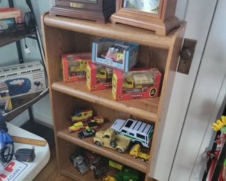 Clocks, toys