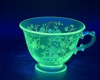 (8) Fostoria Bouquet Or Chintz Teacups