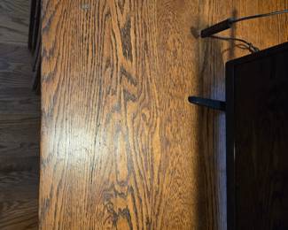 Beautiful Wood and in GREAT shape!
