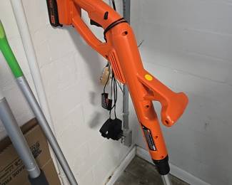 Battery Operated Weed Wacker