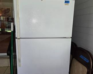 Admiral Refrigerator-No ice maker Running & Cold