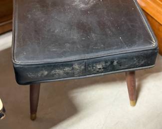 MCM Ottoman