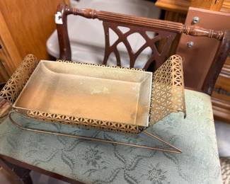 MCM Atomic Mesh Wire Stand