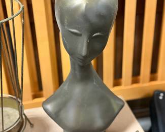 Abstract Mannequin Head Bust